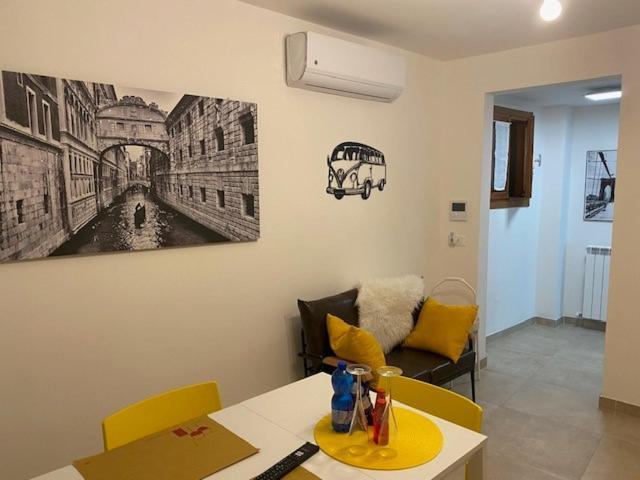 Casabella Chioggia Casa Indipendente Con Corte Buitenkant foto